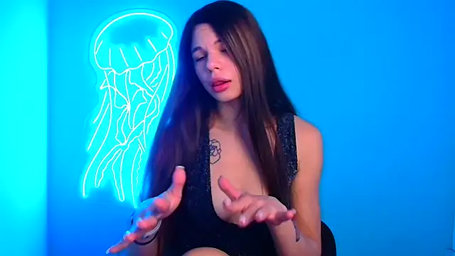 Hanna Way online show from December 12, 2024, 9:30 am