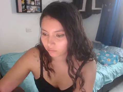 Snapshot of HannaKlein chatting on March 3, 2026, 5:30 pm HannaKlein online show from March 3, 2026, 5:30 pm