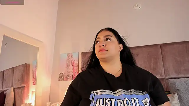 Salomesimos1 online show from March 21, 2025, 11:12 pm