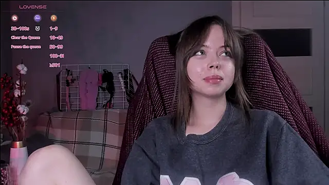 Snapshot of hype_meal_home chatting on November 14, 2025, 9:24 pm hype meal home online show from November 14, 2025, 9:24 pm