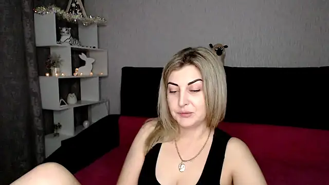 Snapshot of Amelia_Harper chatting on December 17, 2024, 2:55 pm Amelia Harper online show from December 17, 2024, 2:55 pm