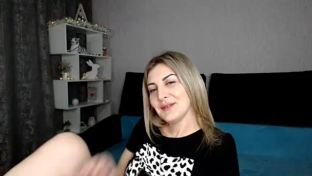 Snapshot of Amelia_Harper chatting on January 13, 2025, 8:48 pm Amelia Harper online show from January 13, 2025, 8:48 pm