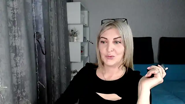 Snapshot of Amelia_Harper chatting on March 11, 2025, 3:12 pm Amelia Harper online show from March 11, 2025, 3:12 pm