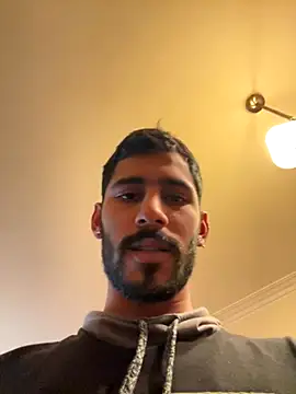 Snapshot of Cum_076 chatting on December 3, 2025, 1:09 pm Cum 076 online show from December 3, 2025, 1:09 pm