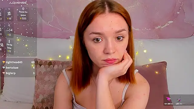 Snapshot of VirginOlly chatting on February 3, 2025, 12:47 pm VirginOlly online show from February 3, 2025, 12:47 pm
