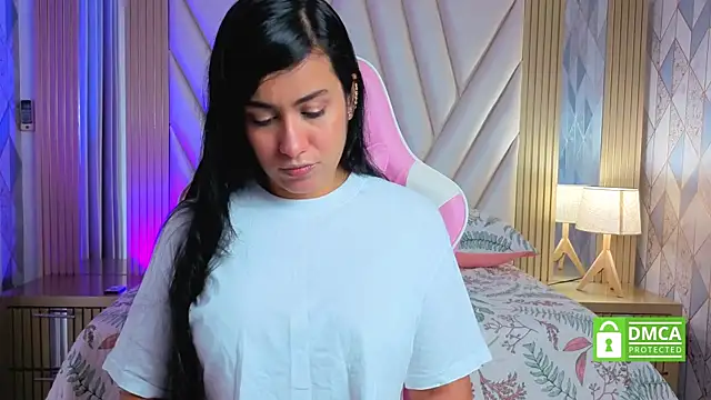 Miia harper  online show from October 22, 2025, 11:32 am