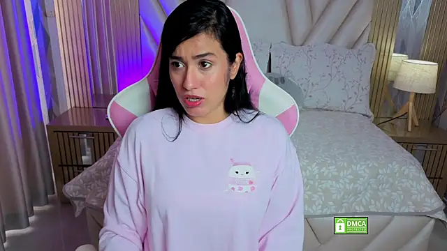 Miia harper  online show from November 27, 2025, 12:18 pm