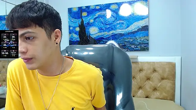 Snapshot of SkinnyBoy_ chatting on September 25, 2025, 12:09 pm SkinnyBoy online show from September 25, 2025, 12:09 pm