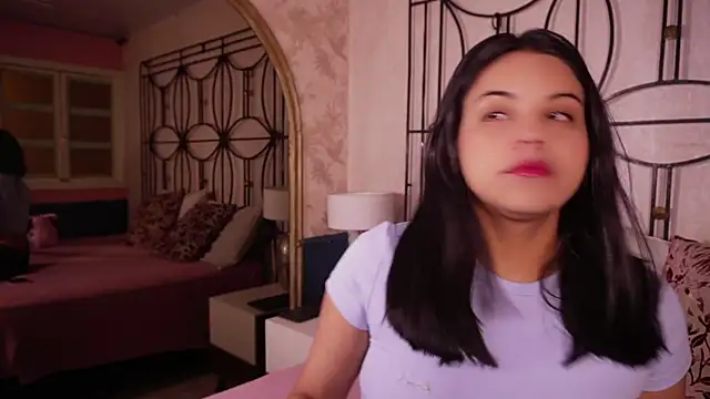 Sophia wilsonn  online show from February 10, 2026, 10:41 am