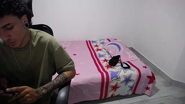 present the magic online show from November 4, 2025, 3:27 am