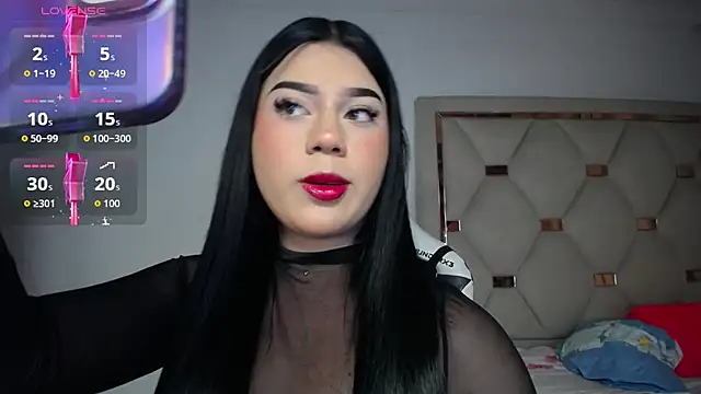 Ashley piinkk  online show from June 5, 2026, 9:31 pm