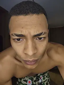 Jhonyblack 1 online show from March 18, 2026, 12:52 pm