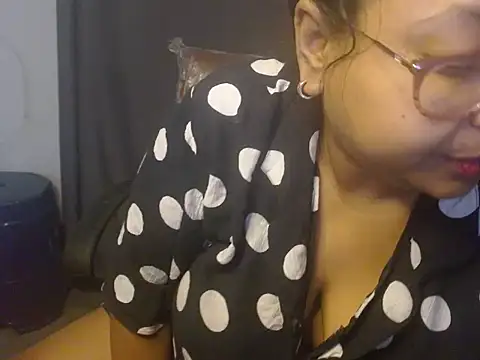 TASHa009 online show from February 17, 2026, 8:33 am