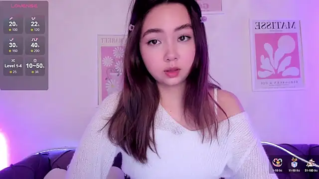 Snapshot of Fluffy_Rose chatting on January 17, 2025, 1:57 am Fluffy Rose online show from January 17, 2025, 1:57 am