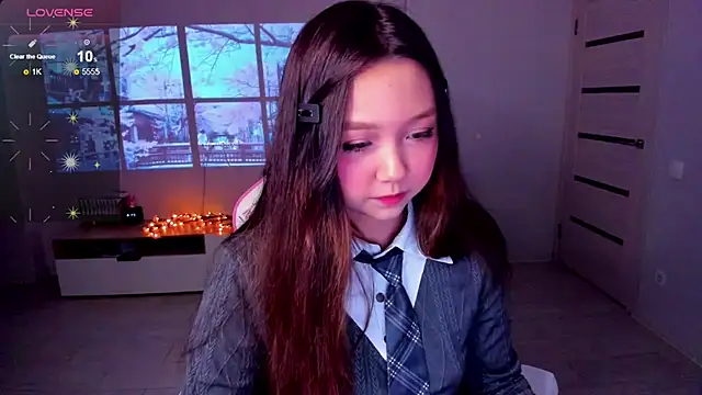 Snapshot of Fluffy_Rose chatting on November 16, 2025, 12:16 am Fluffy Rose online show from November 16, 2025, 12:16 am