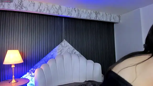 MeganDraco  online show from December 20, 2024, 12:16 pm