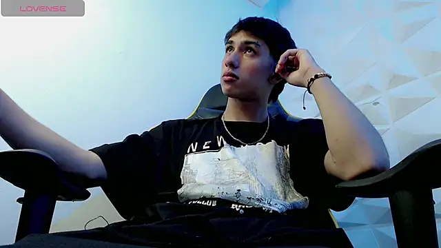 Jake tripp online show from December 24, 2024, 9:00 pm