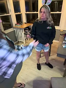 Vanilla-Cakebaum online show from April 5, 2026, 1:58 am