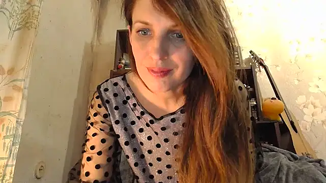 Snapshot of RitaSunnyX chatting on January 1, 2025, 3:57 pm RitaSunnyX online show from January 1, 2025, 3:57 pm