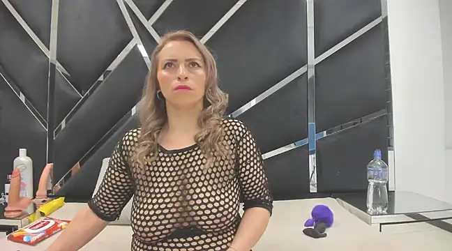 Snapshot of Adara__89 chatting on January 25, 2025, 2:58 am Adara 89 online show from January 25, 2025, 2:58 am