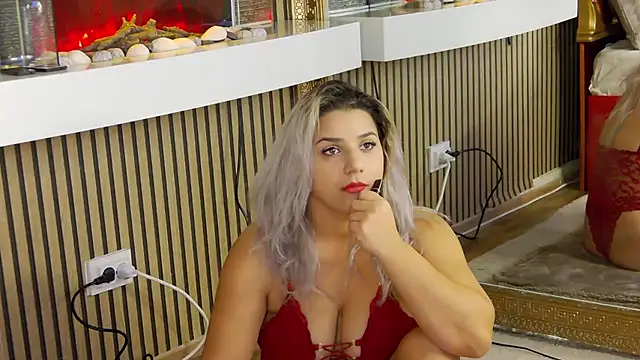 SweetMissXXX online show from November 19, 2025, 7:41 am