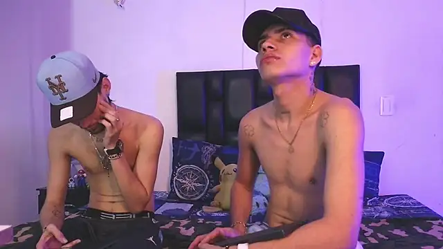 Snapshot of Brutal_Sex_Fucking chatting on September 27, 2025, 10:59 pm Brutal Sex Fucking online show from September 27, 2025, 10:59 pm