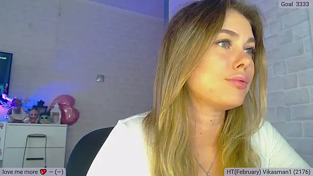 Snapshot of SuchCute chatting on February 19, 2025, 2:44 am SuchCute online show from February 19, 2025, 2:44 am