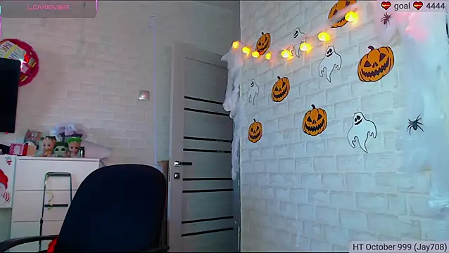 Snapshot of SuchCute chatting on October 18, 2025, 2:47 am SuchCute online show from October 18, 2025, 2:47 am