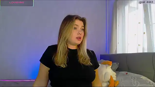 Snapshot of SuchCute chatting on November 5, 2025, 2:55 am SuchCute online show from November 5, 2025, 2:55 am