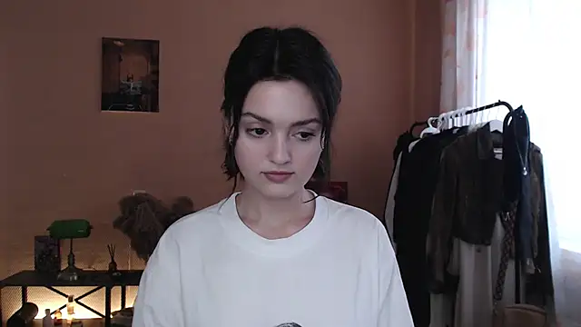 CuteRuby99 online show from October 25, 2025, 10:12 am