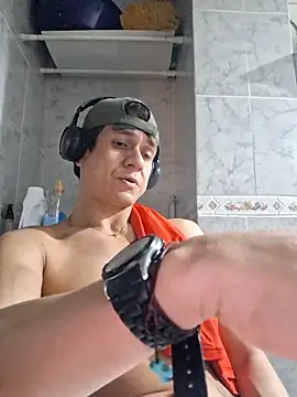 Tulio maravilha12 online show from February 9, 2026, 9:41 pm