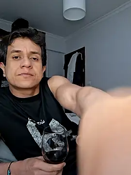 Tulio maravilha12 online show from February 24, 2026, 8:18 pm