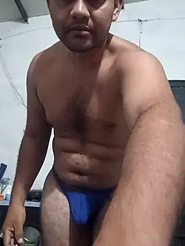 travieso2893 online show from November 9, 2025, 6:01 am