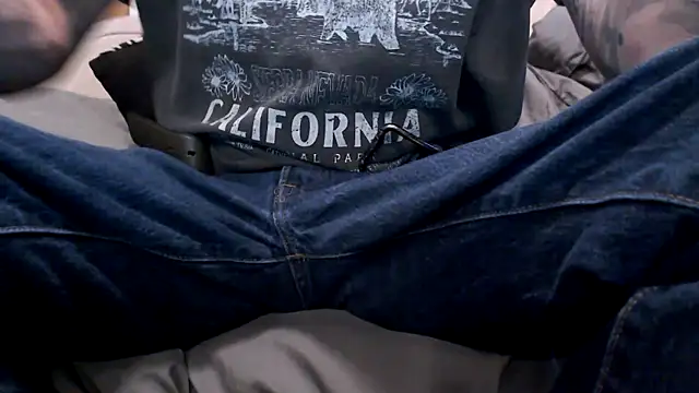 JohnnyKorrupt  online show from October 30, 2025, 10:06 am