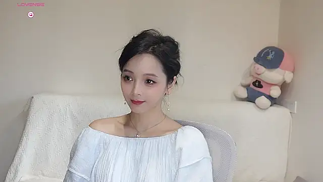 judy522 online show from October 15, 2025, 4:34 am