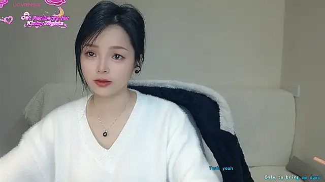 judy522 online show from November 6, 2025, 2:45 am