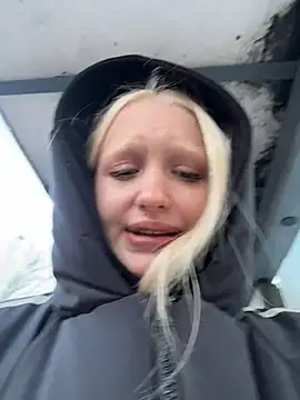 Milkyy wway online show from February 6, 2026, 6:40 am