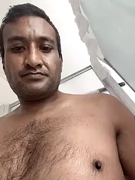 Snapshot of chocolateboy69er chatting on October 13, 2025, 11:49 pm chocolateboy69er online show from October 13, 2025, 11:49 pm