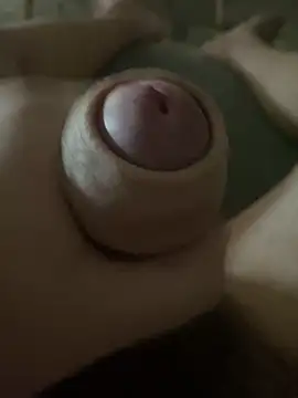 Emyly97 online show from April 27, 2026, 7:39 am