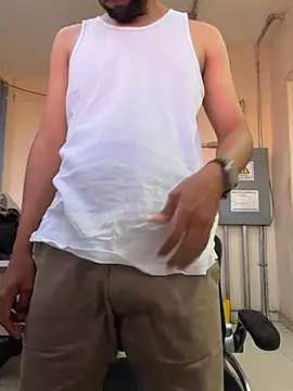 EnriquePersian197 online show from April 2, 2026, 10:18 pm