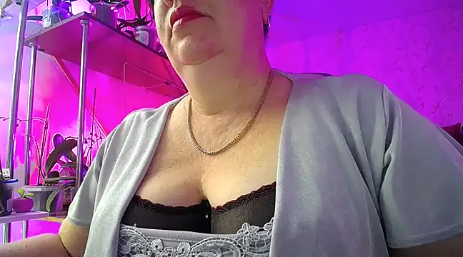 Sweet Woman online show from January 14, 2025, 4:04 am