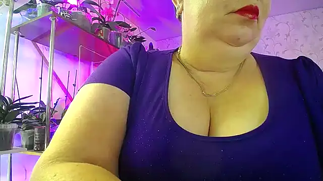 Snapshot of _Sweet_Woman chatting on November 16, 2025, 6:30 am Sweet Woman online show from November 16, 2025, 6:30 am