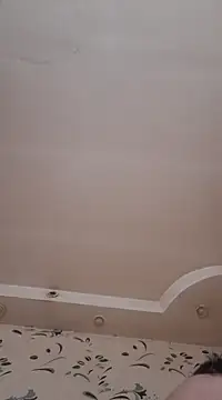 Snapshot of AndreiDts92 chatting on March 6, 2025, 9:58 am AndreiDts92 online show from March 6, 2025, 9:58 am