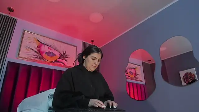 Anny ferrer  online show from February 8, 2025, 3:30 am