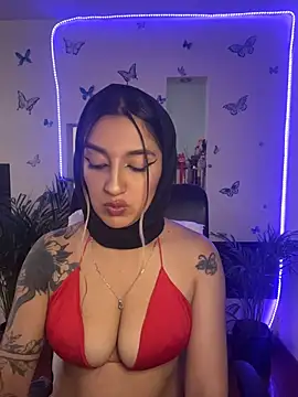 Lia-mitch online show from July 17, 2026, 6:57 pm