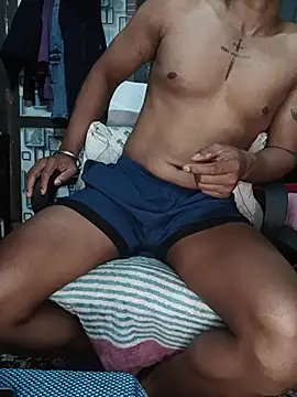 loveboyrp online show from July 15, 2026, 3:01 am