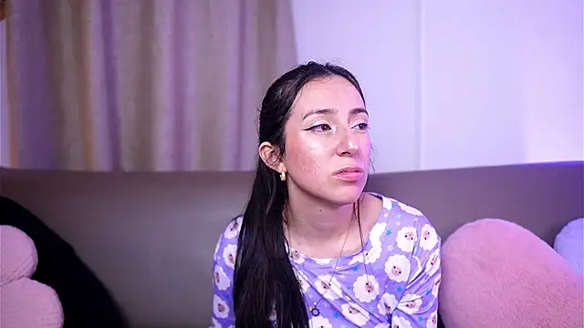 Snapshot of Sweet_Sammy_ chatting on September 26, 2025, 4:05 am Sweet Sammy online show from September 26, 2025, 4:05 am