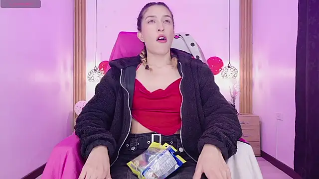 Snapshot of FULL_TENTATION_ chatting on February 19, 2026, 9:00 pm FULL TENTATION online show from February 19, 2026, 9:00 pm