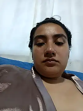 Hellen Alex online show from October 29, 2025, 3:14 pm