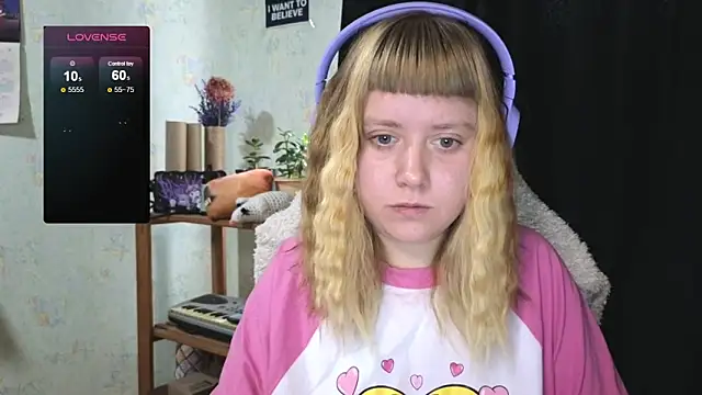 Snapshot of June_shy0 chatting on October 2, 2025, 7:37 am June shy0 online show from October 2, 2025, 7:37 am